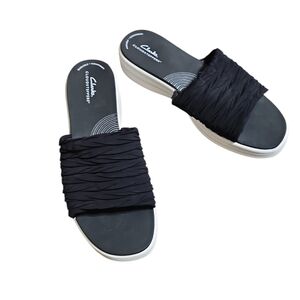 Clarks Drift Petal Wedge Sandals